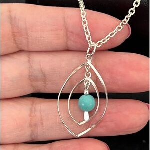 Silver plated Asymmetrical pendant & marching necklace